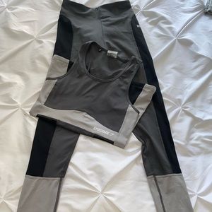 Gym shark set size small